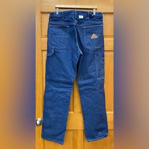 Men’s Bulwark FR work jeans like new!